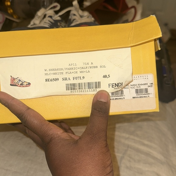 GU Fendi Sneakers!!!  Comes with Box. 100% Authentic. - Picture 4 of 4